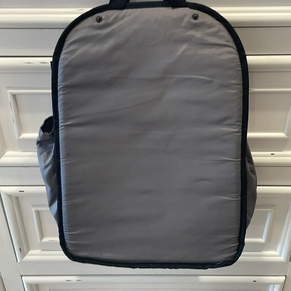 Le Sportsac Red Backpack - Picture 8 of 12